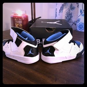 8c Jordan Flights